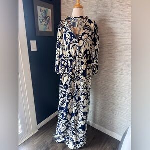 Umgee Navy & Cream Floral pant suit. Elastic waist, wide leg. Flowy & fun. Sz L